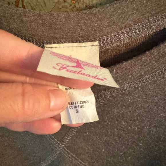 Freeloader long sleeve sweater - Picture 3 of 3